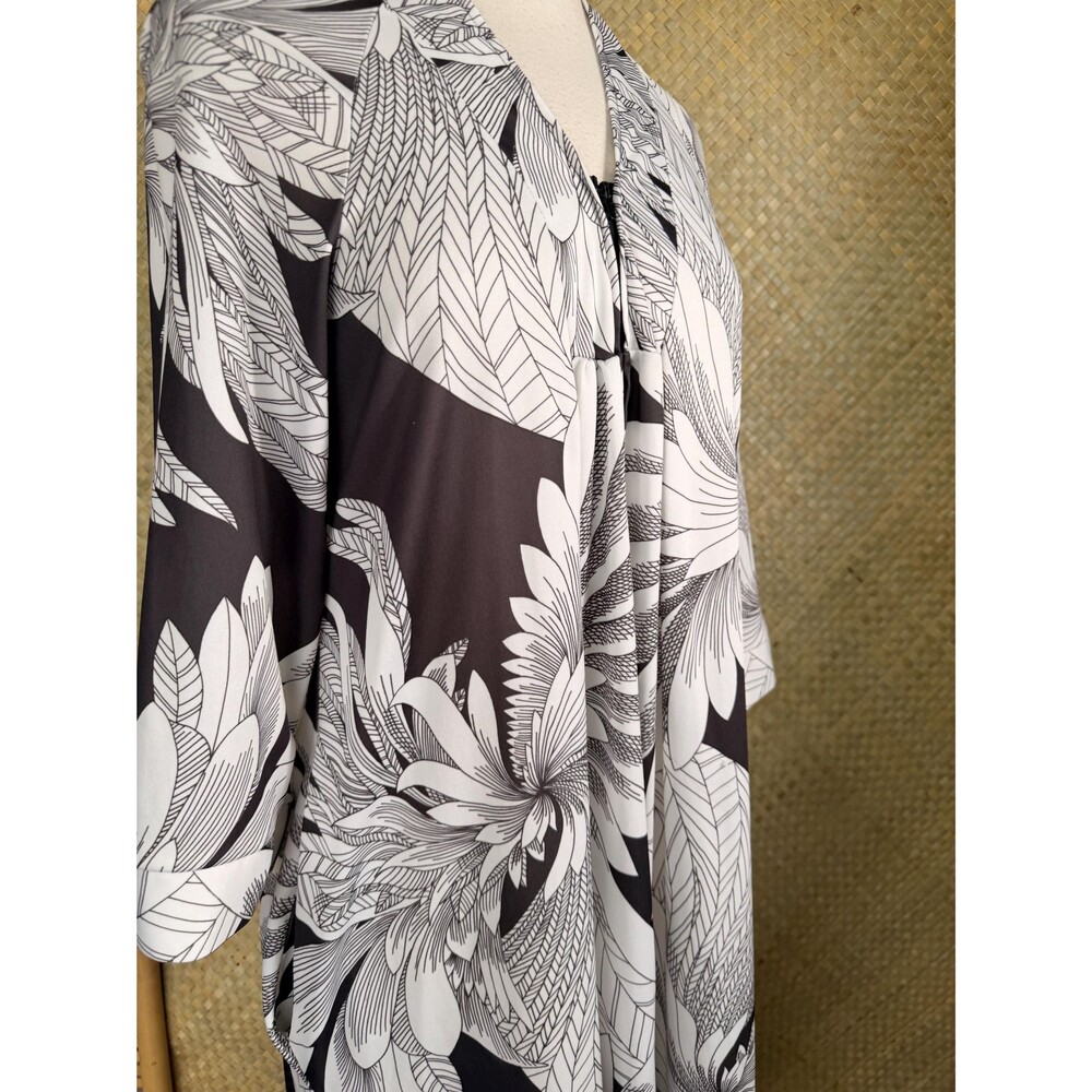 Vintage Midcentury Sears Large Zip Front Caftan Housedress Black White Floral